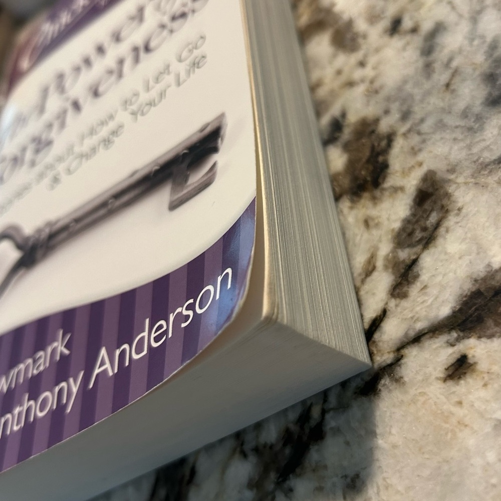 Chicken Soup for the Soul The Power of Forgiveness Softcover Self Help Book EUC - Picture 3 of 4